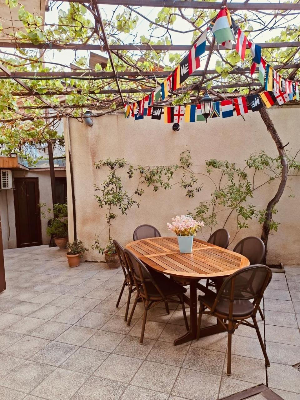 7 Rooms Tbilisi Buitenkant foto