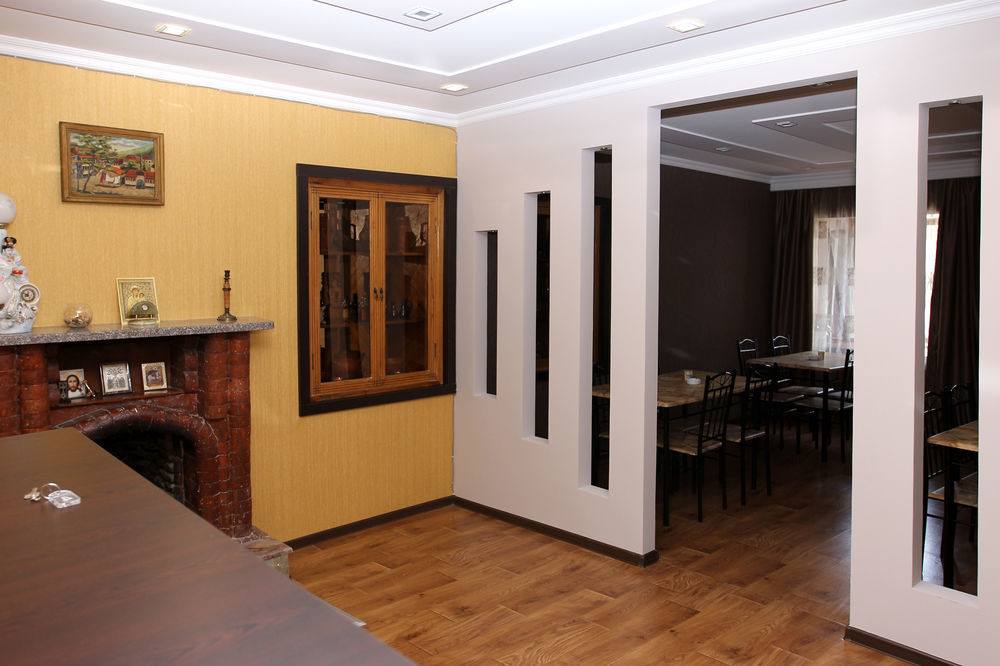 7 Rooms Tbilisi Buitenkant foto